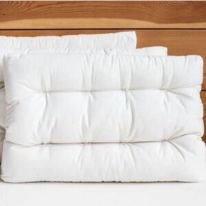 Holy Lamb Organics All-Natural Orthopedic Neck Pillow NWOT (new without tags)